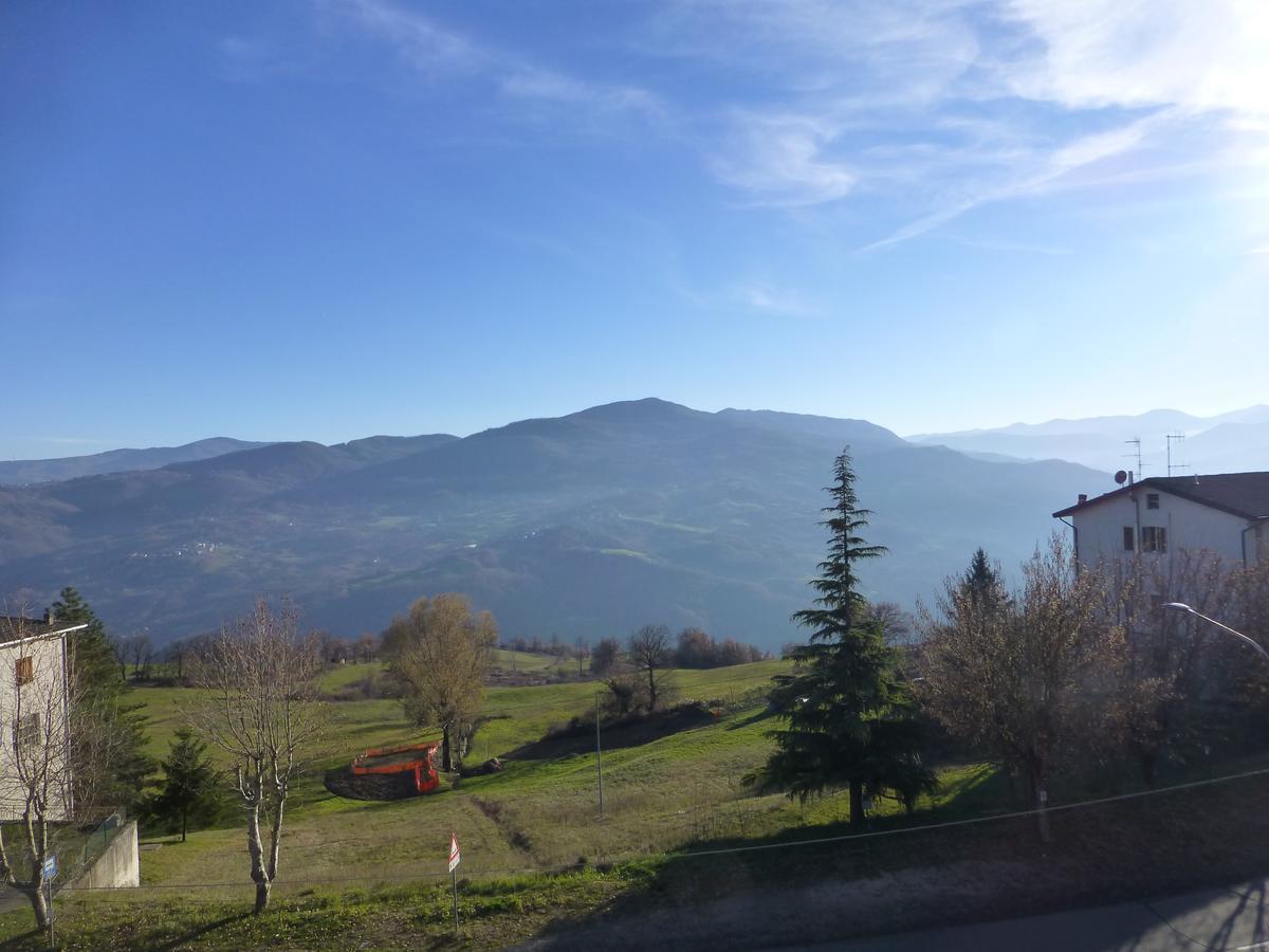 Albergo Ristorante Miramonti Toano Luaran gambar