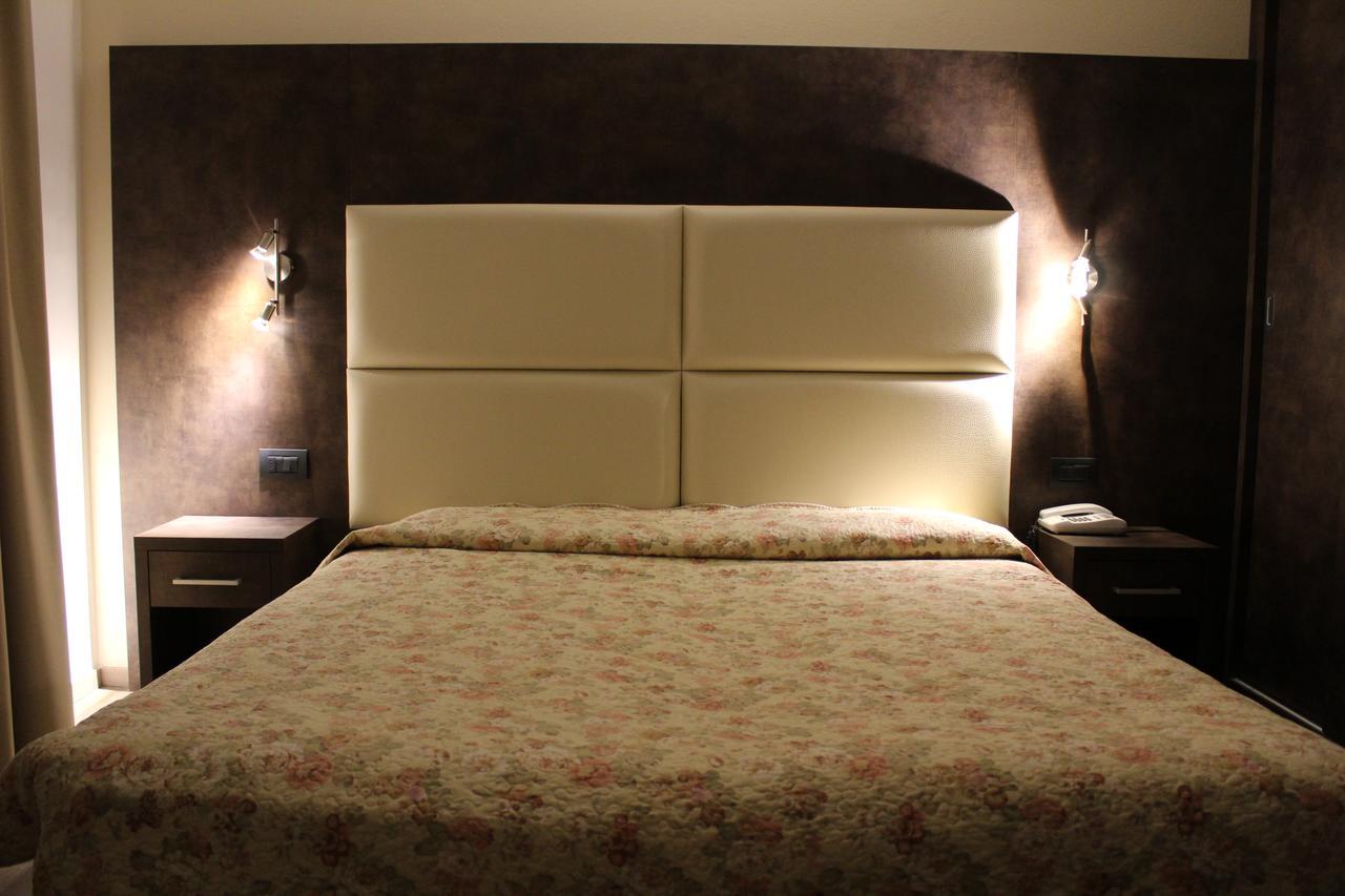 Albergo Ristorante Miramonti Toano Luaran gambar