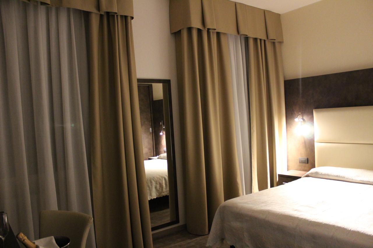 Albergo Ristorante Miramonti Toano Luaran gambar